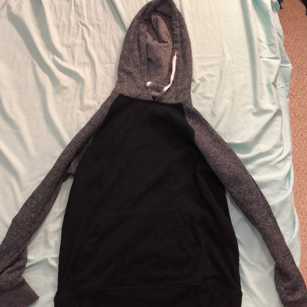 Black and grey sweatshirt